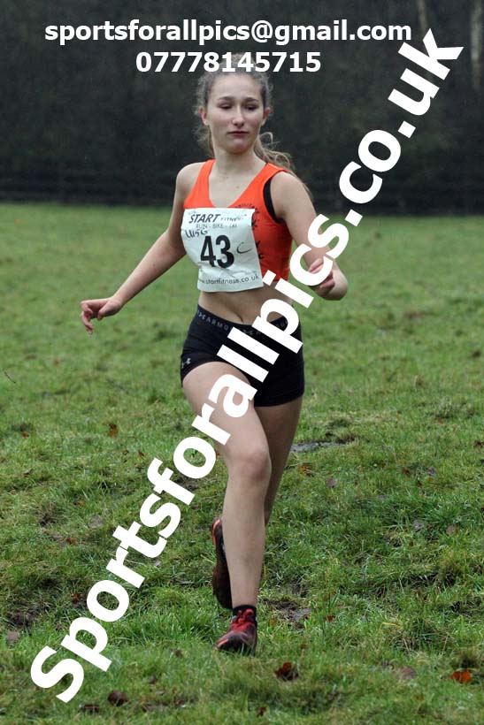 Girls under-15s, NECAA Junior Cross Country Relays, Thornley Farm, Peterlee, Saturday, December 12th. Photo: David T. Hewitson/Sports for All Pics